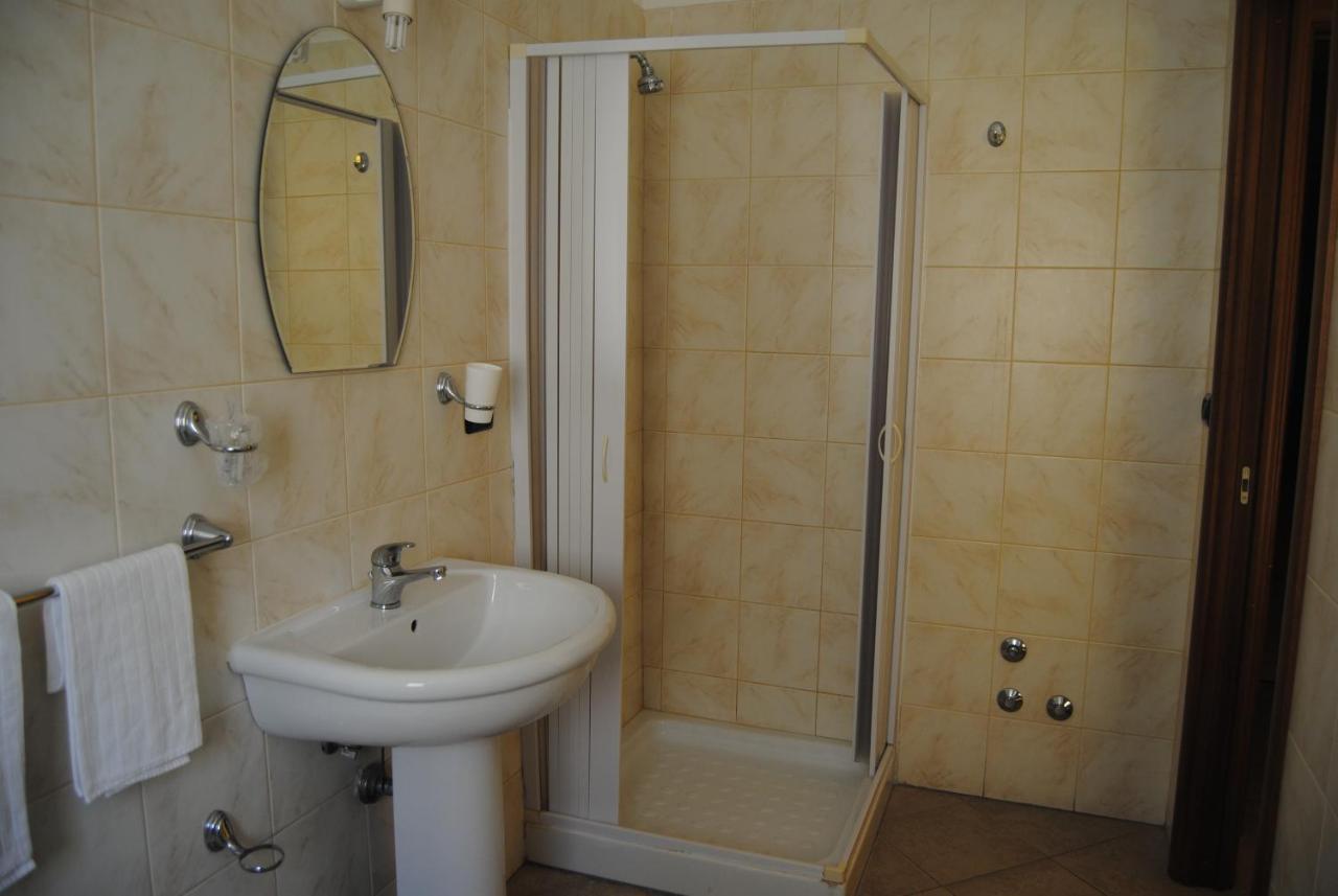 B&B Atlantide Cagnano Varano Exterior foto
