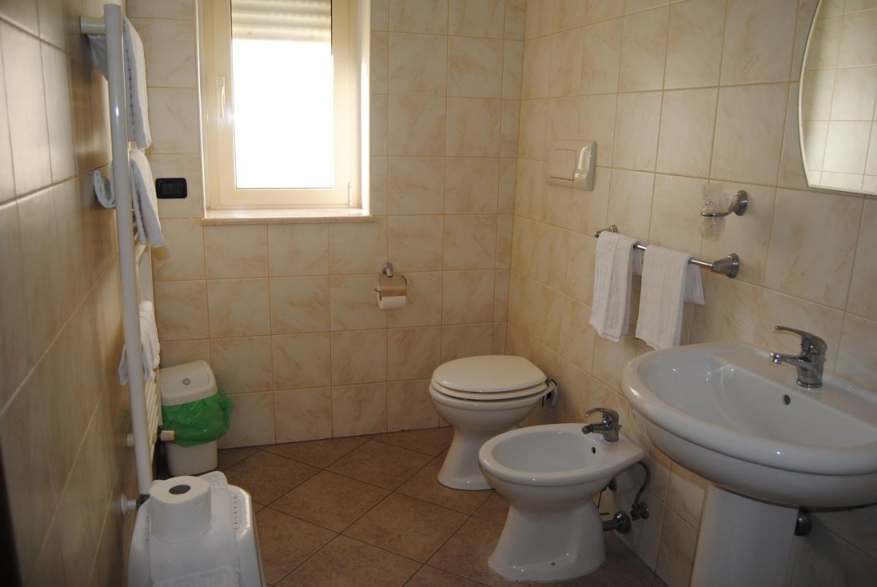 B&B Atlantide Cagnano Varano Exterior foto